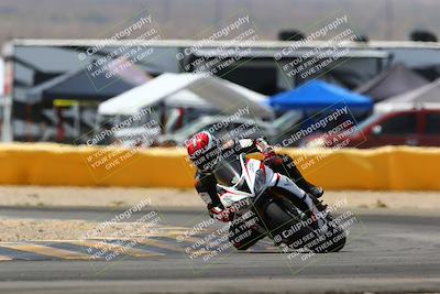 media/Apr-09-2022-SoCal Trackdays (Sat) [[c9e19a26ab]]/Turn 2 (1140am)/